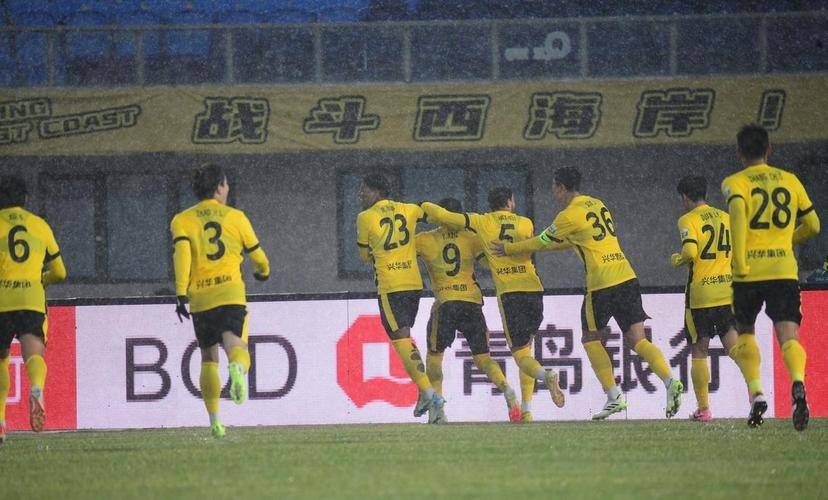 中超-图多列闪击段刘愚扳平三镇1-1西海岸3轮不胜