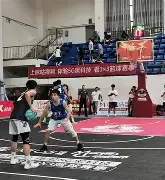 晒华侨大学球员刘唯一拉回三分，配文以牙还牙的简单介绍