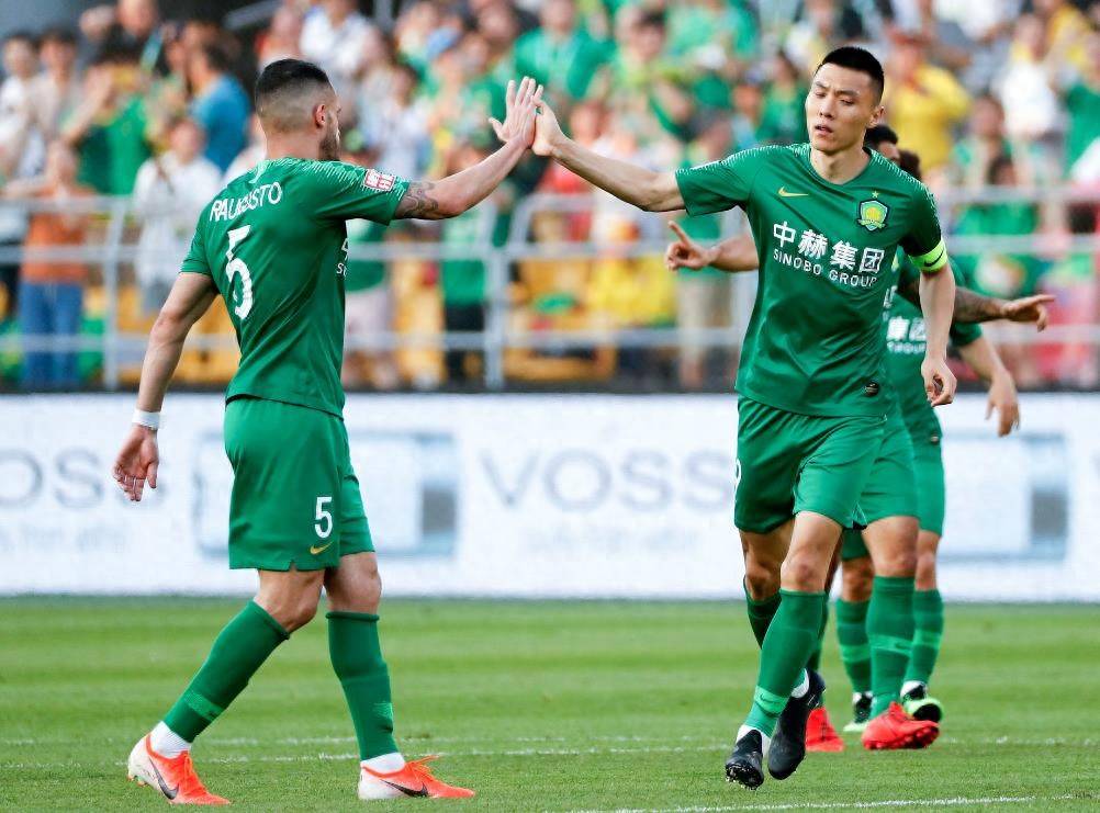平博中国官网-半程冠军!法比奥戴帽国安4-0梅州15轮不败